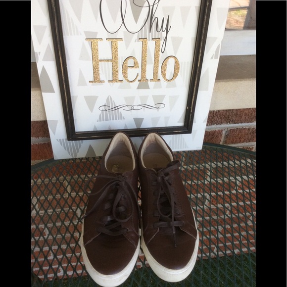 Skechers Leather sneakers Size 9 - Picture 2 of 8